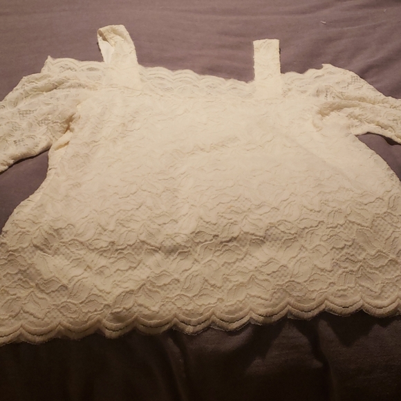 Chico's Tops - Cold shoulder lace top